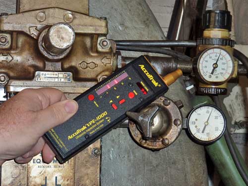 Compressed Air Leak Detection with AccuTrak Ultrasonic Leak Detectors Compressed Air Leak Detector