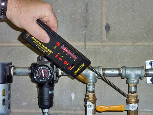Valve and Steam Trap Inspection Valve and Steam Trap Testing with AccuTrak Ultrasonic Leak Detectors